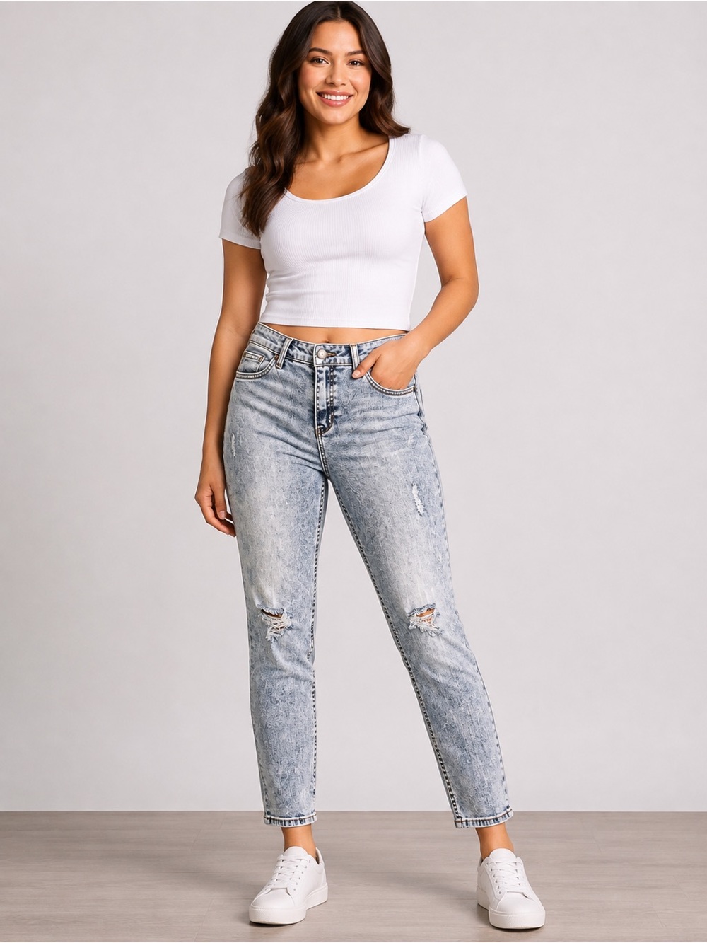 Celebrity Pink Juniors Size 7 Light Wash Distressed Skinny Jeans Stretch
